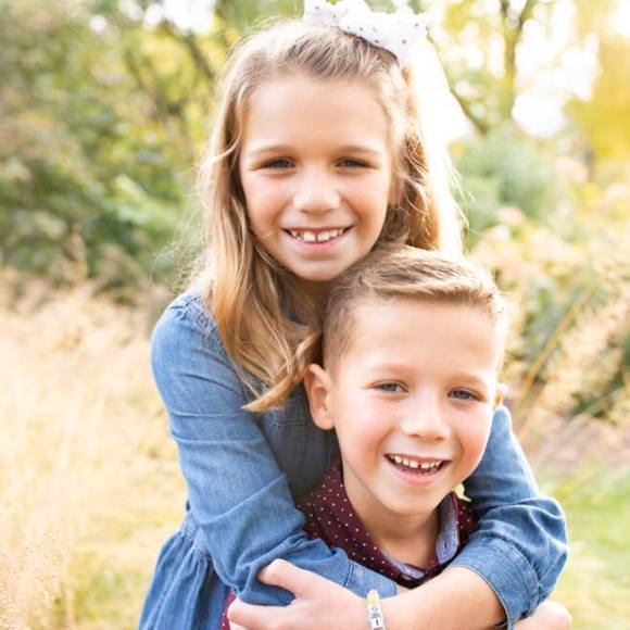 Meet your Posher, Ali - Picture 1 of 1